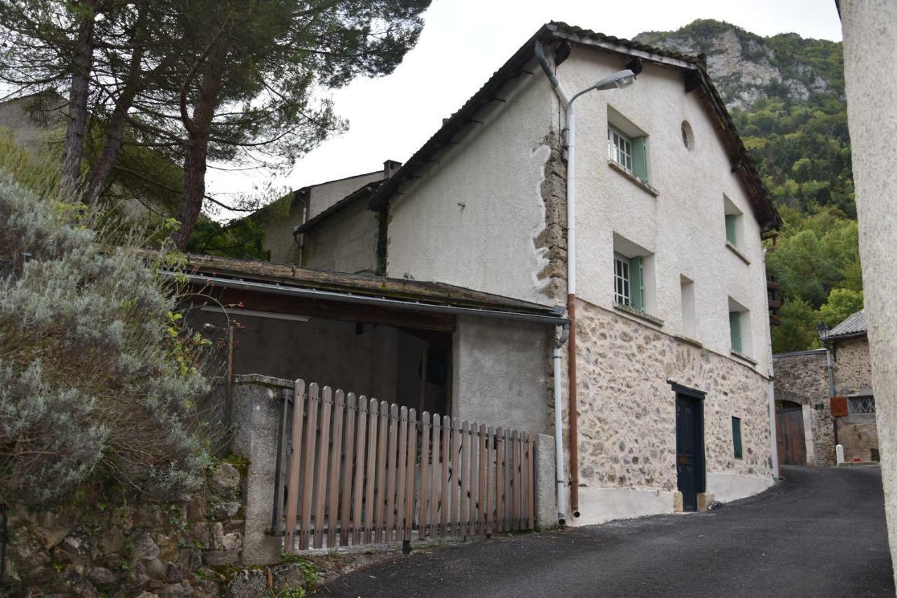 La Belle Audoise Villa Sainte-Colombe-sur-Guette Екстериор снимка